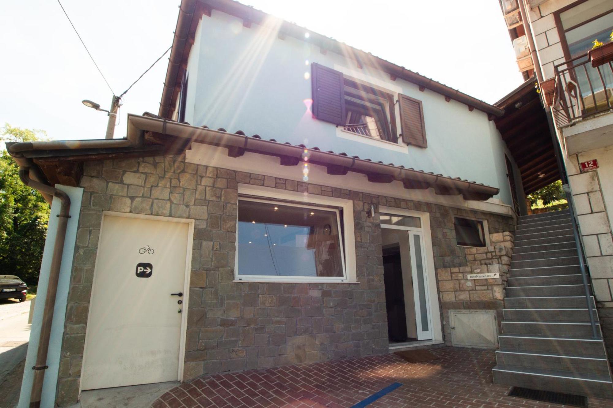 Bivalvia Apartments Koper Bagian luar foto