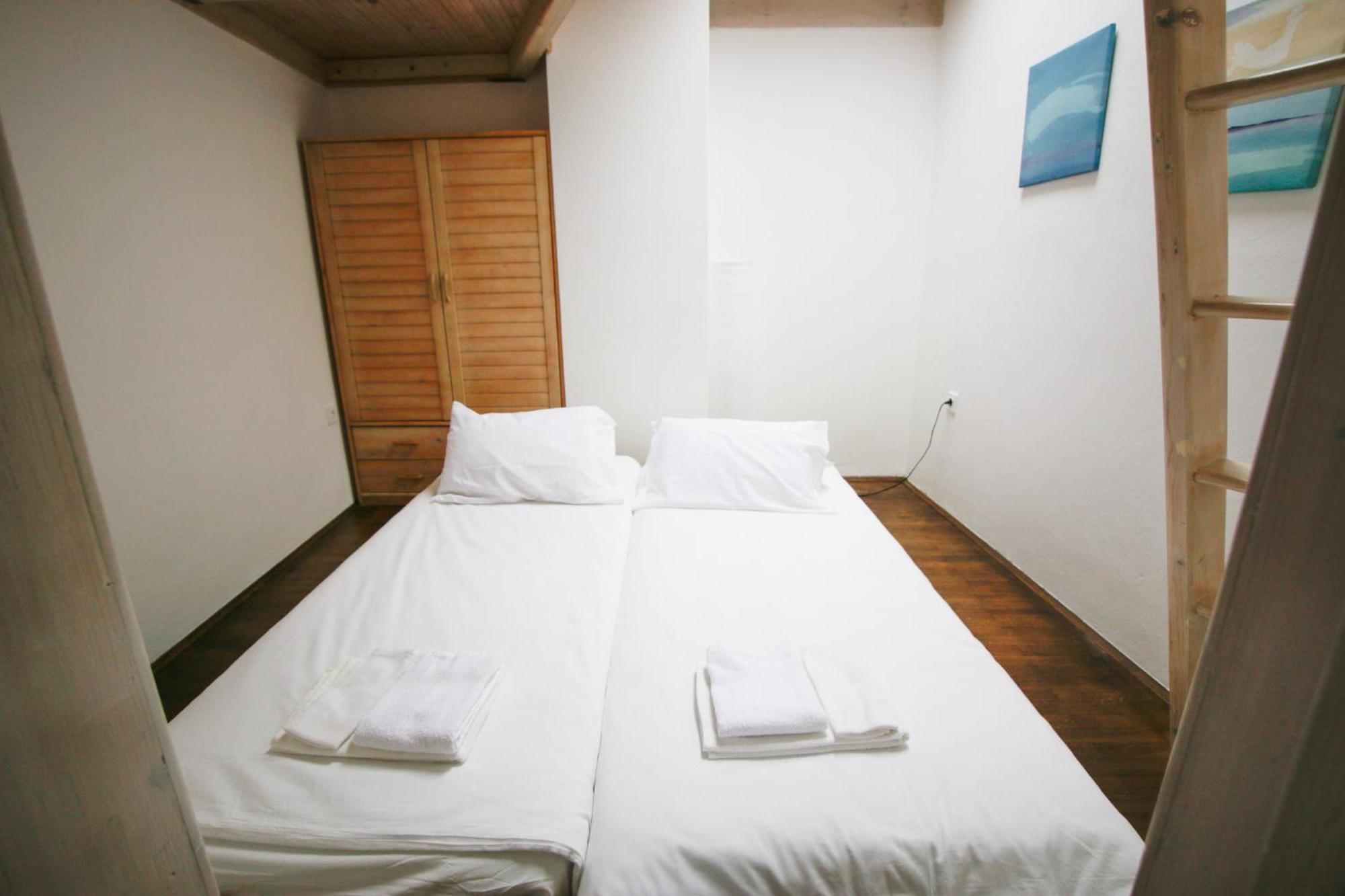Bivalvia Apartments Koper Bagian luar foto
